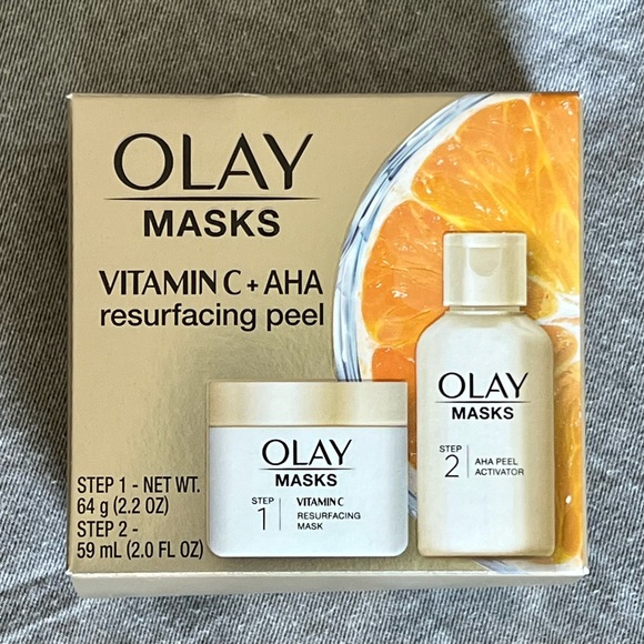 OLAY Set - Picture 9 of 10